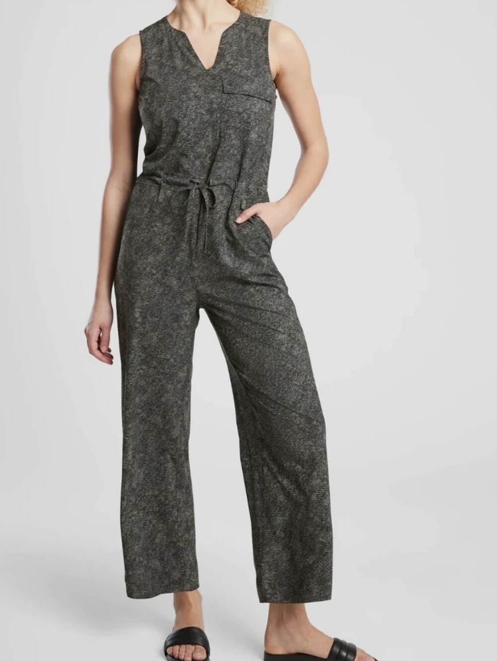 Athleta Topanga Printed Sleeveless Jumpsuit In Viper Black Size Small